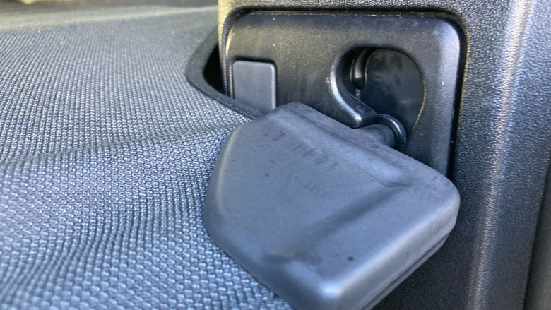 Land Rover Defender 3.0 D250 X-Dynamic SE 110 5dr Auto Diesel Estate